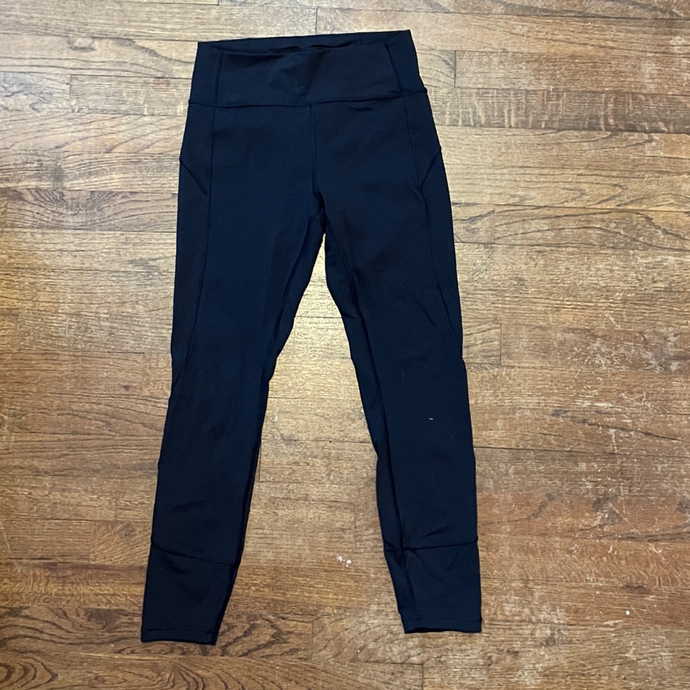 Black Lululemon leggings size 8